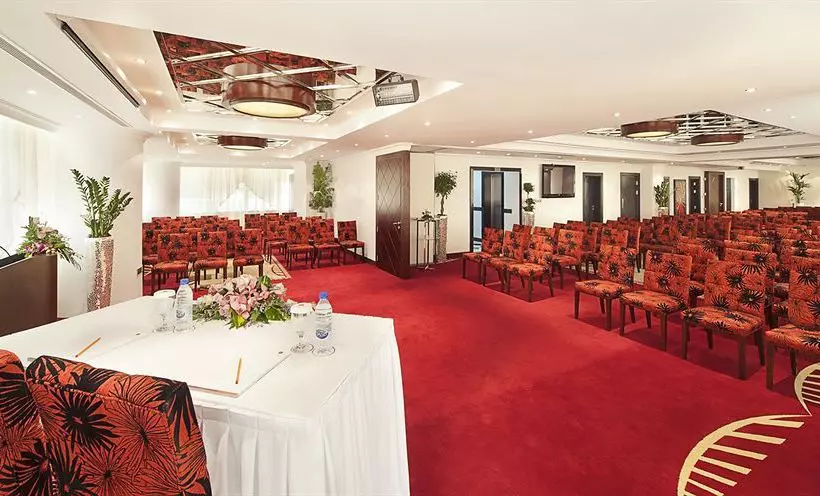 Fotos del hotel Swiss Belhotel Corniche :  17