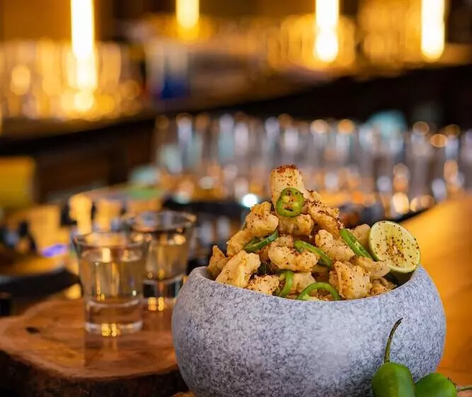 Fotos del hotel The Westin Pune Koregaon Park:  4