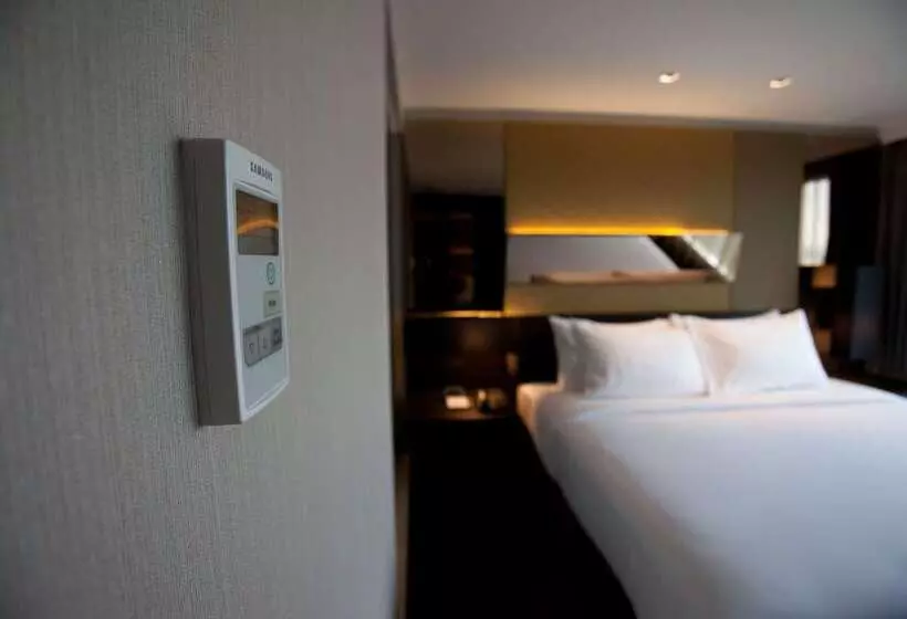 Fotos del hotel Golden Tulip Mandison Suites:  18