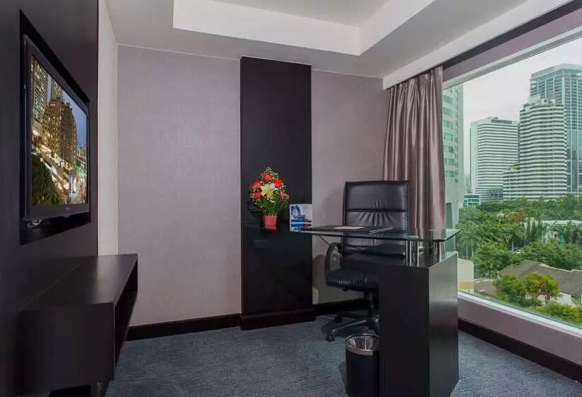 Fotos del hotel Golden Tulip Mandison Suites:  22