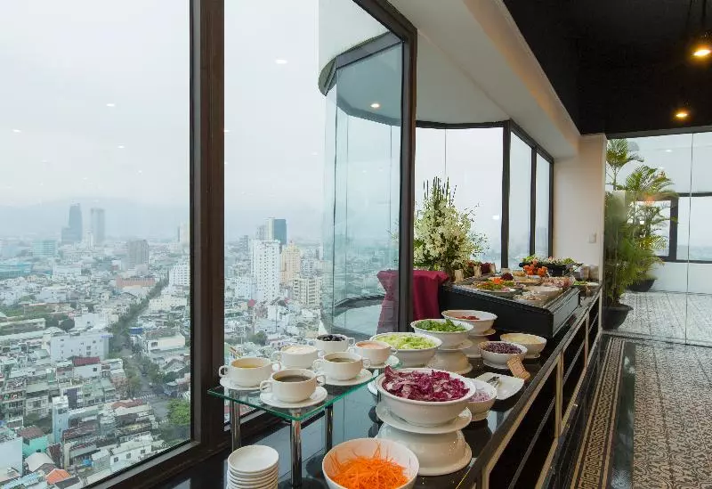 Fotos del hotel Muong Thanh Luxury Song Han:  12