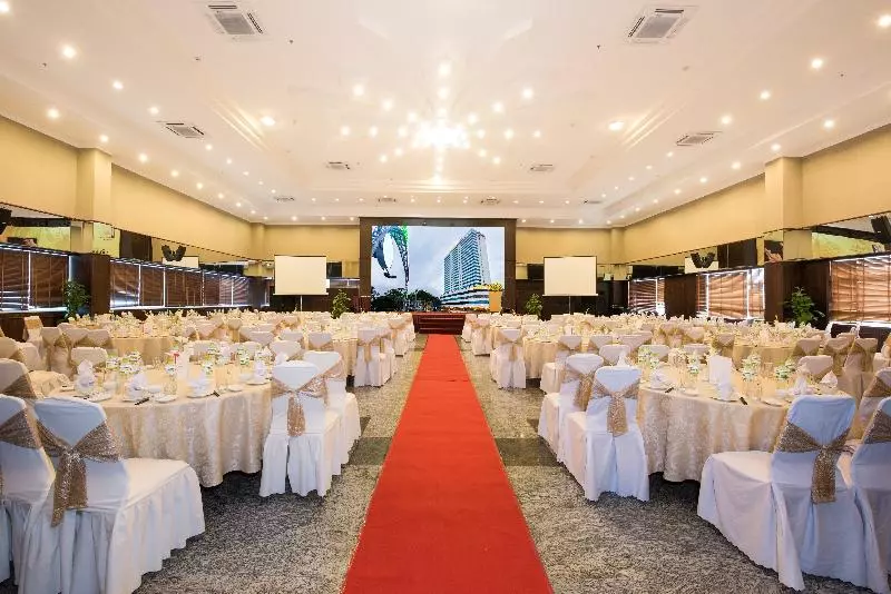 Fotos del hotel Muong Thanh Luxury Song Han:  11