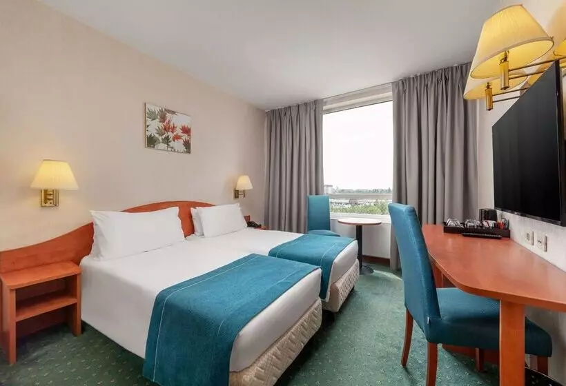 Fotos del hotel Ramada Parc:  17