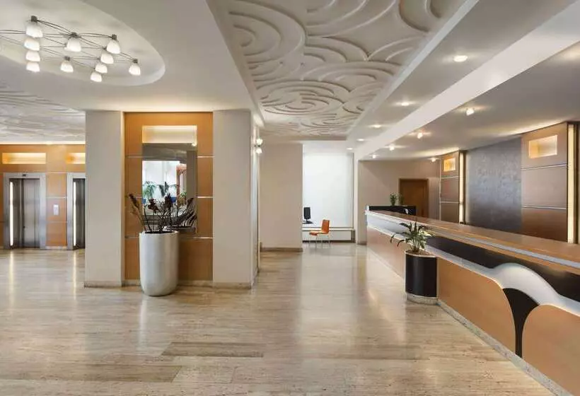 Fotos del hotel Ramada Parc:  3