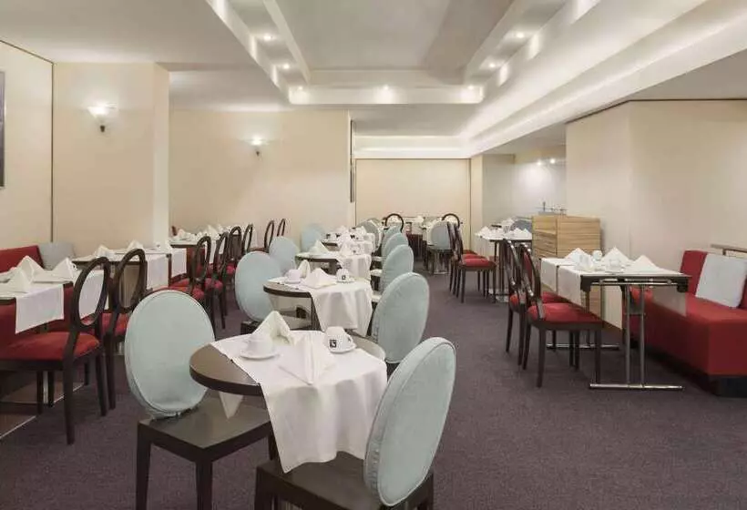 Fotos del hotel Ramada Parc:  9