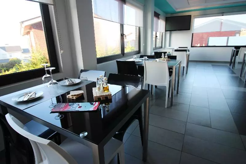 Fotos del hotel Calas De Liencres:  7