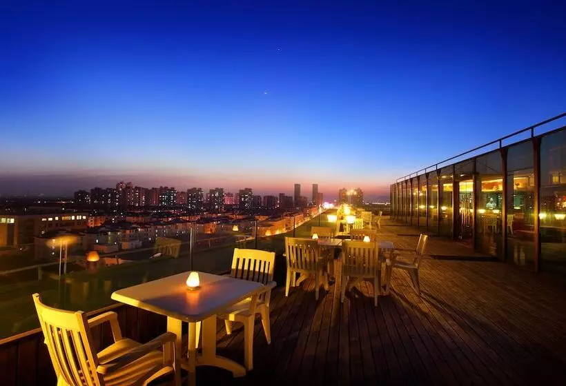 Fotos del hotel Courtyard By Marriott Shanghai Fengxian:  7