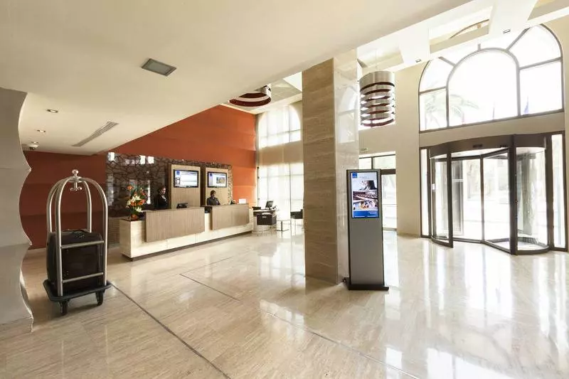 Fotos del hotel Novotel Tunis:  3