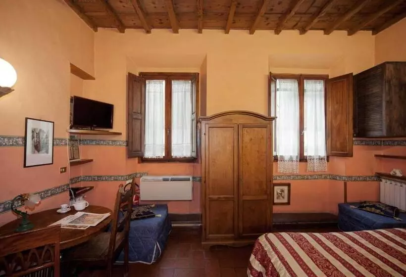 Fotos del hotel Soggiorno La Pergola:  11