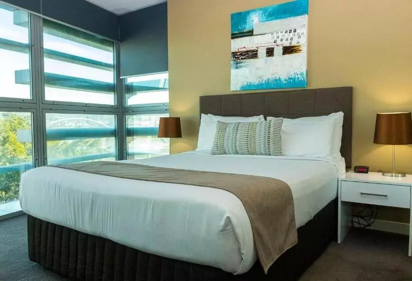 Fotos del hotel Evolution Apartments:  6