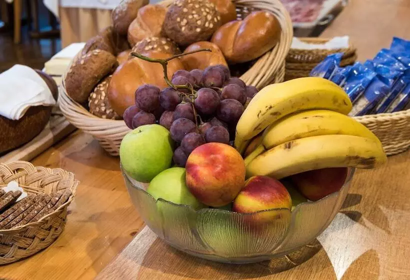 Fotos del hotel Rhodania:  13