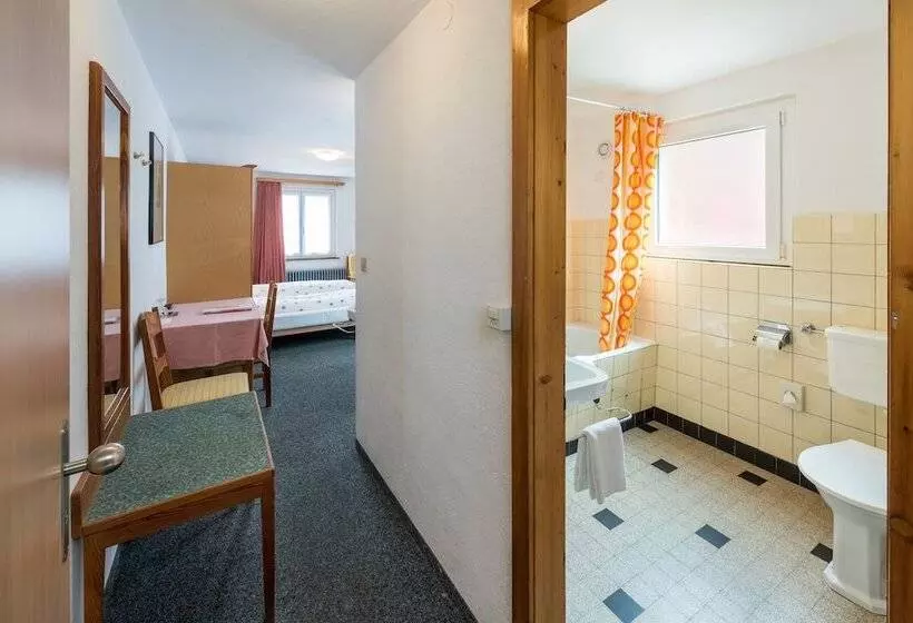 Fotos del hotel Rhodania:  2