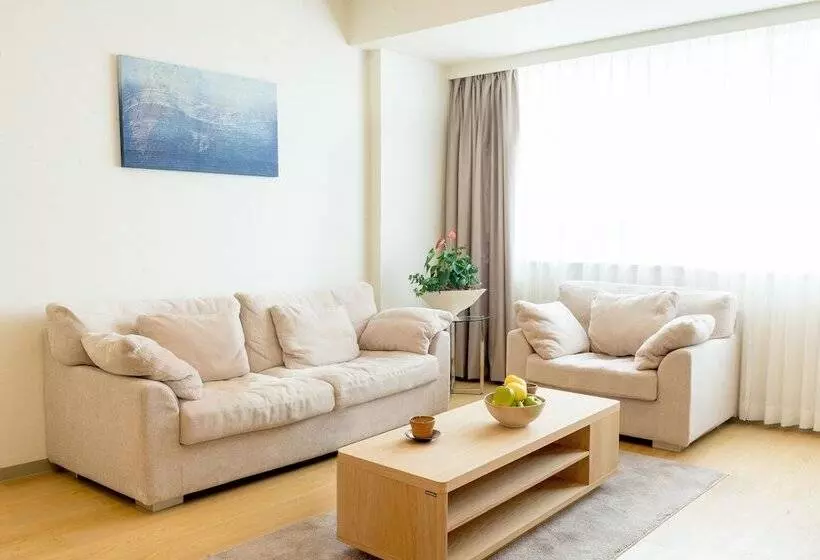 Fraser Residence Nankai Osaka