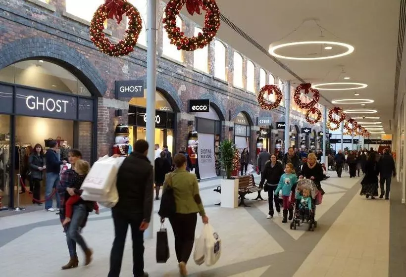 Fotos del hotel The Lodge:  9