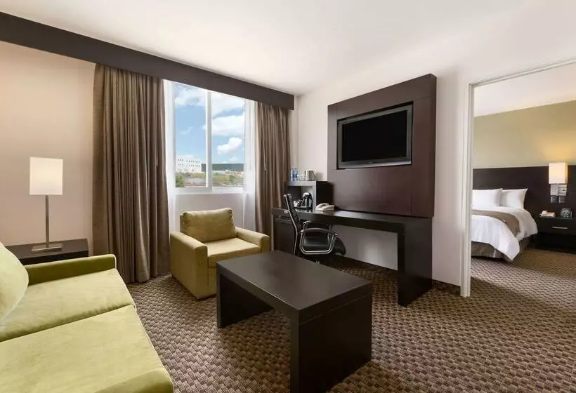 Fotos del hotel Doubletree By Hilton Queretaro:  2