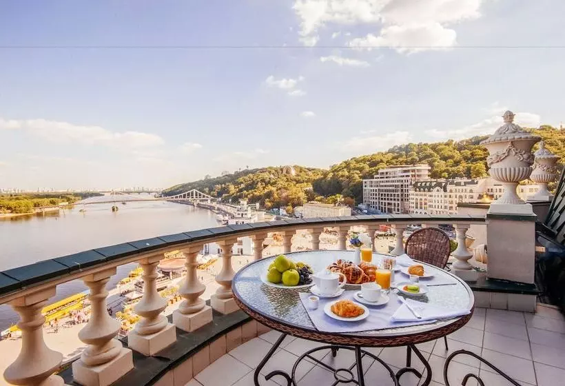 Fotos del hotel Fairmont Grand  Kyiv:  11