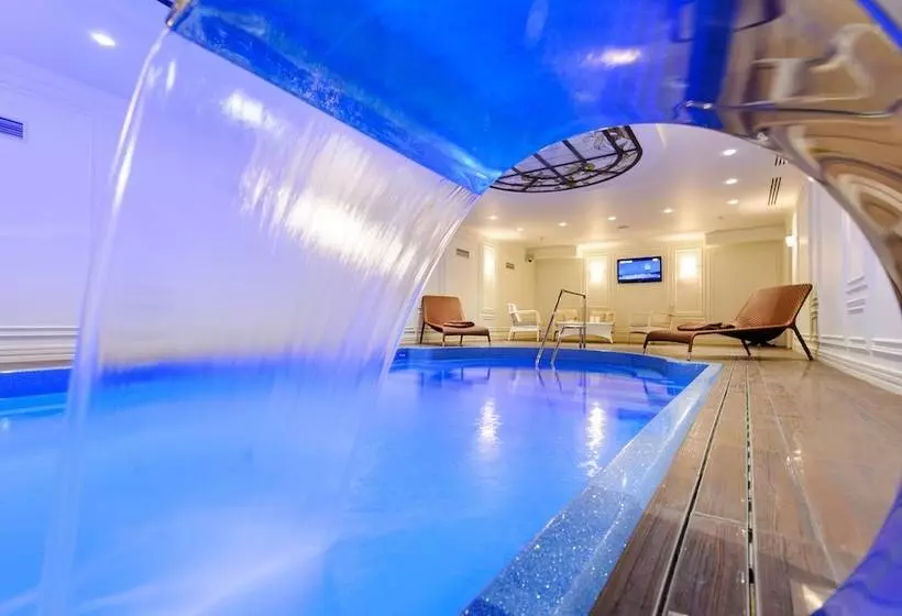 Fotos del hotel Fairmont Grand  Kyiv:  3