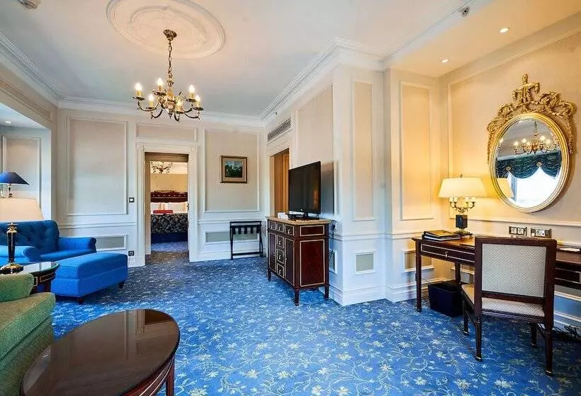 Fotos del hotel Fairmont Grand  Kyiv:  2