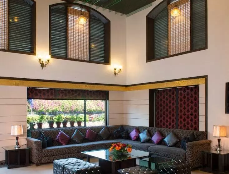 Fotos del hotel Capital O 16658 Anila:  25