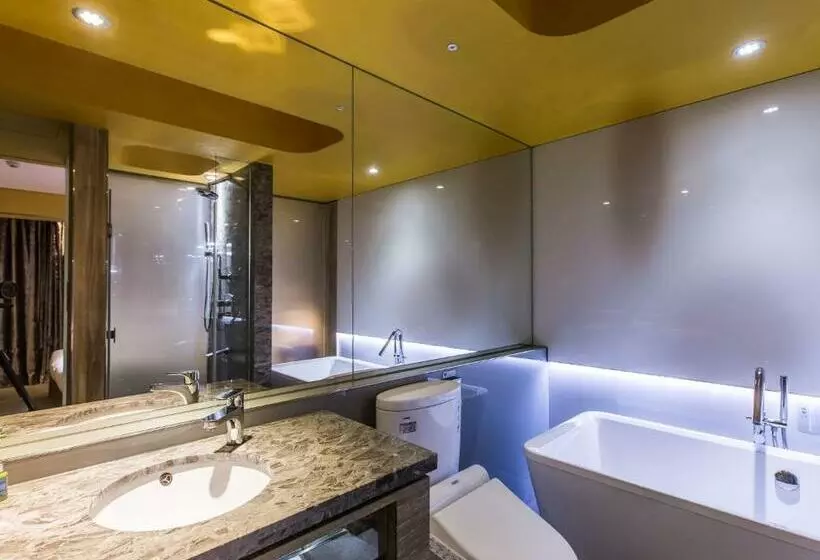 Fotos del hotel Inhouse Hotel:  9