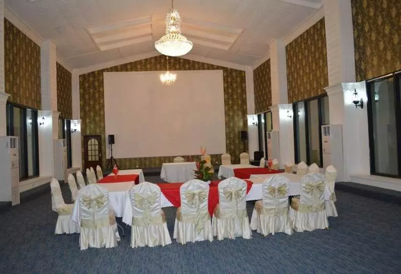 Fotos del hotel Loumaile Lodge:  12