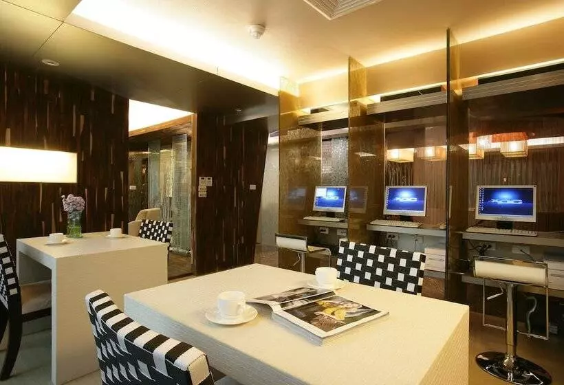 Fotos del hotel In One City Inn:  25