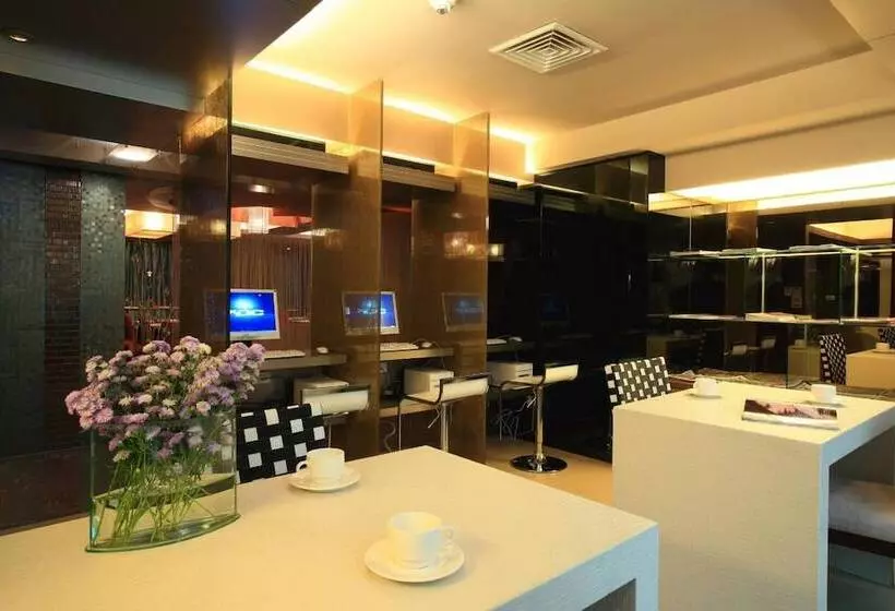 Fotos del hotel In One City Inn:  18