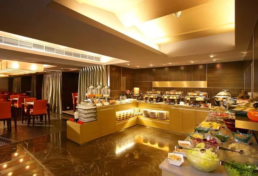 Fotos del hotel In One City Inn:  14