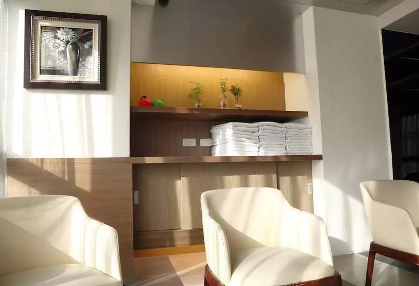 Fotos del hotel In One City Inn:  19