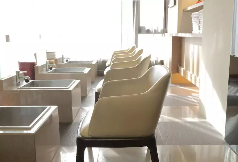 Fotos del hotel In One City Inn:  2