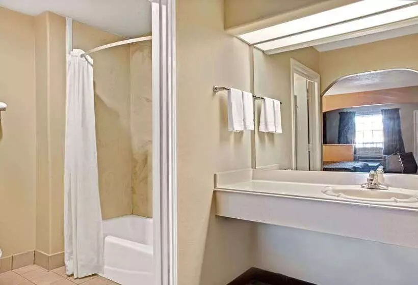 Fotos del hotel Days Inn & Suites Fm 1960 Houston:  14