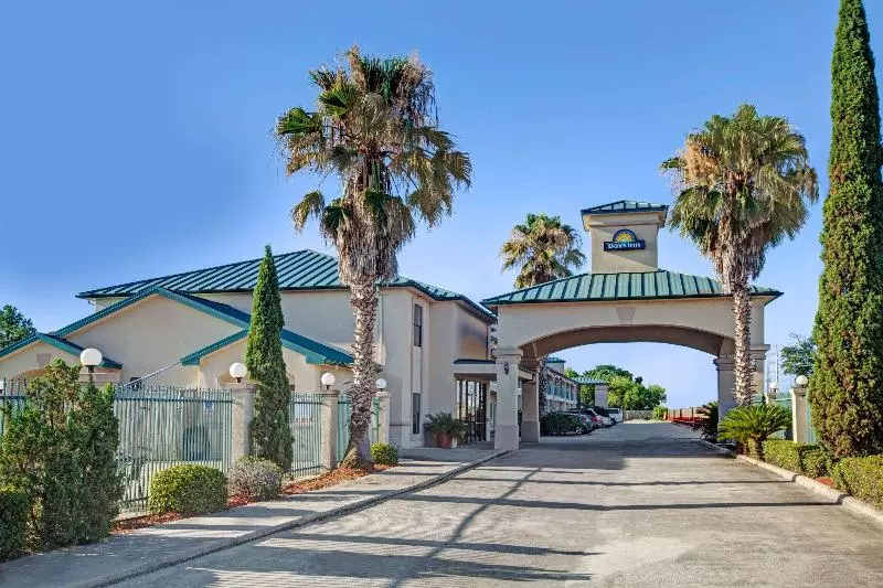 Fotos del hotel Days Inn & Suites Fm 1960 Houston:  4