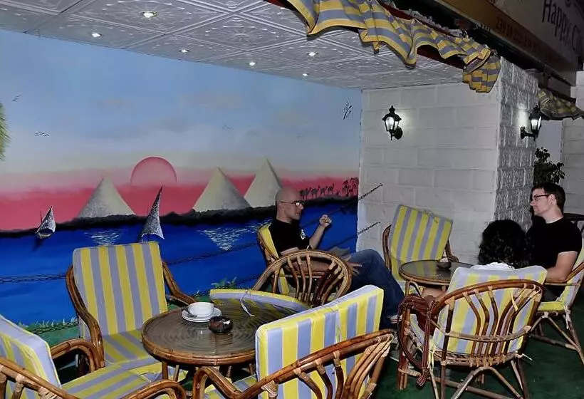 Fotos del hotel Happy City:  16