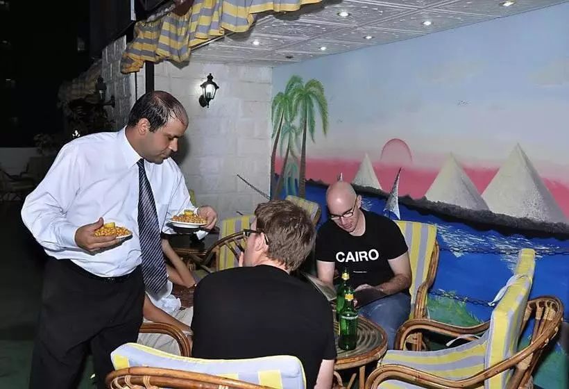 Fotos del hotel Happy City:  22