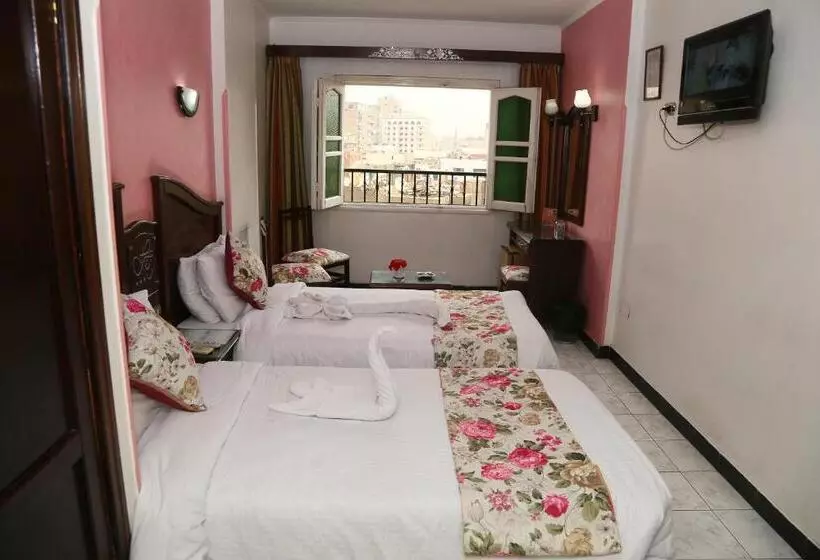 Fotos del hotel Happy City:  25