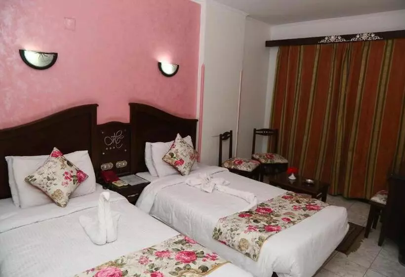 Fotos del hotel Happy City:  14