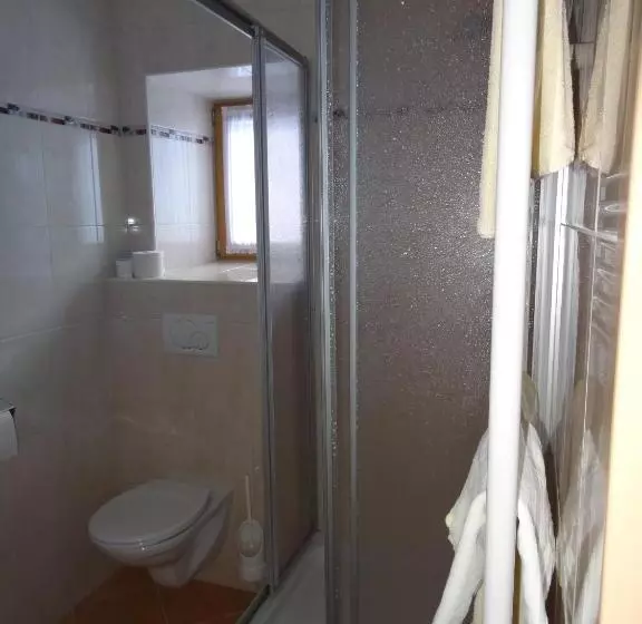 Fotos del hotel Unterwirt:  8