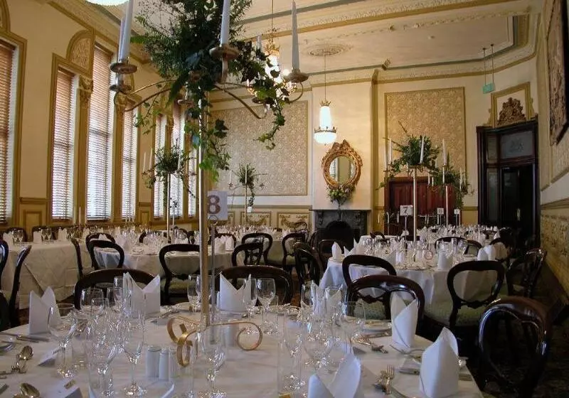 Fotos del hotel Craig's Royal:  5