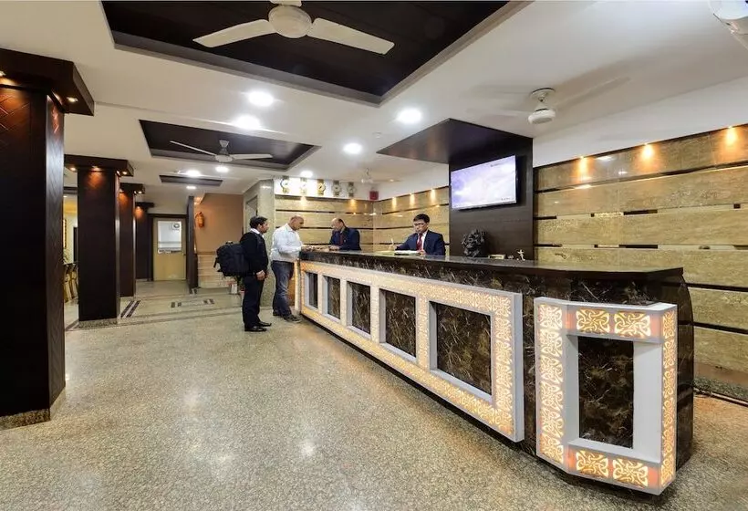 Fotos del hotel Hotel Ashish Palace:  6