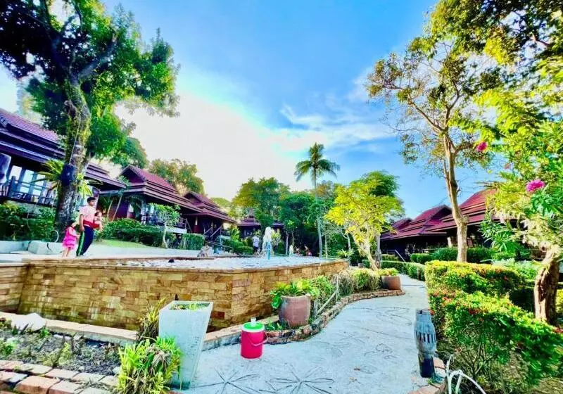 Fotos del hotel Baan Laanta Resort & Spa  Sha Plus:  8