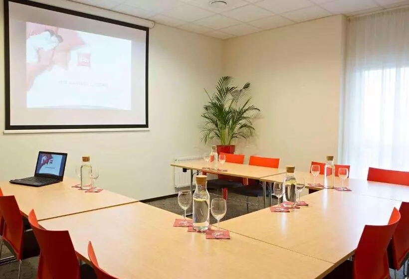 Fotos del hotel Ibis Kaunas Centre:  6