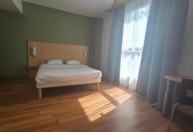 Fotos del hotel Ibis Kaunas Centre:  13