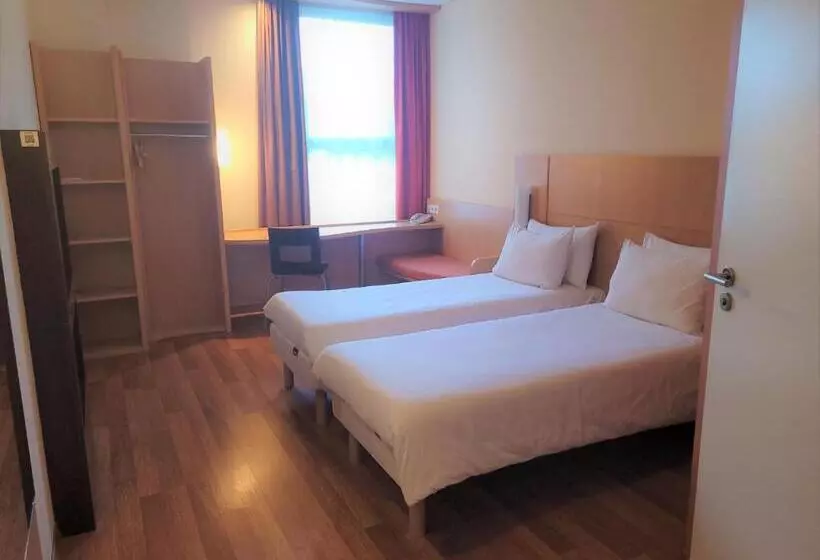 Fotos del hotel Ibis Kaunas Centre:  2