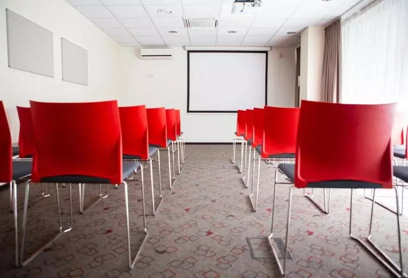 Fotos del hotel Ibis Kaunas Centre:  12