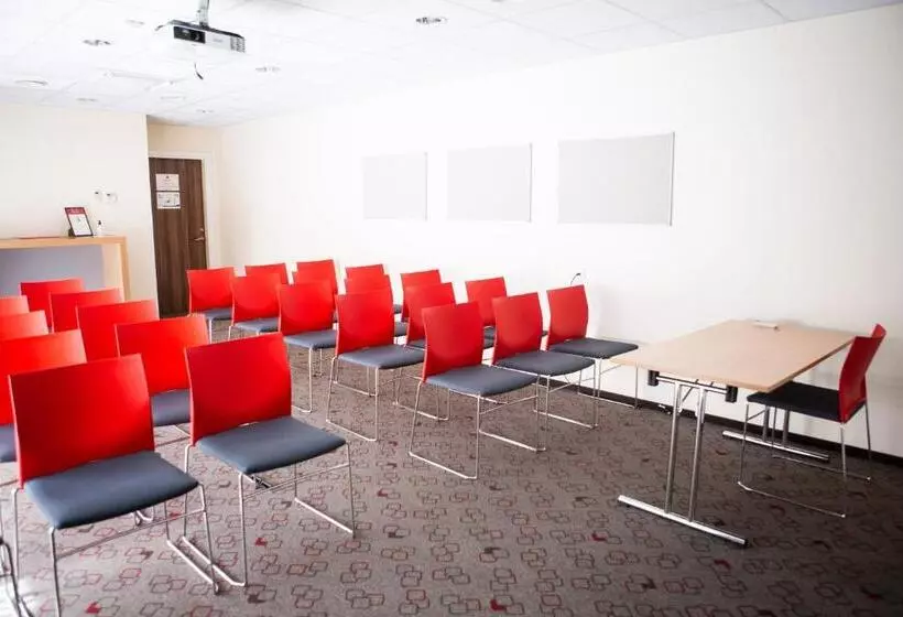 Fotos del hotel Ibis Kaunas Centre:  9