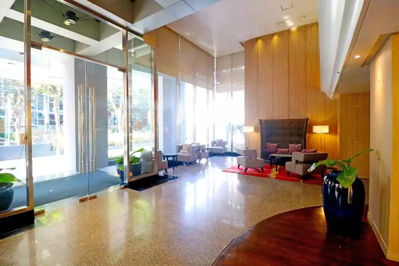 Fotos del hotel Siri Sathorn Bangkok By Uhg  Sha Extra Plus:  23