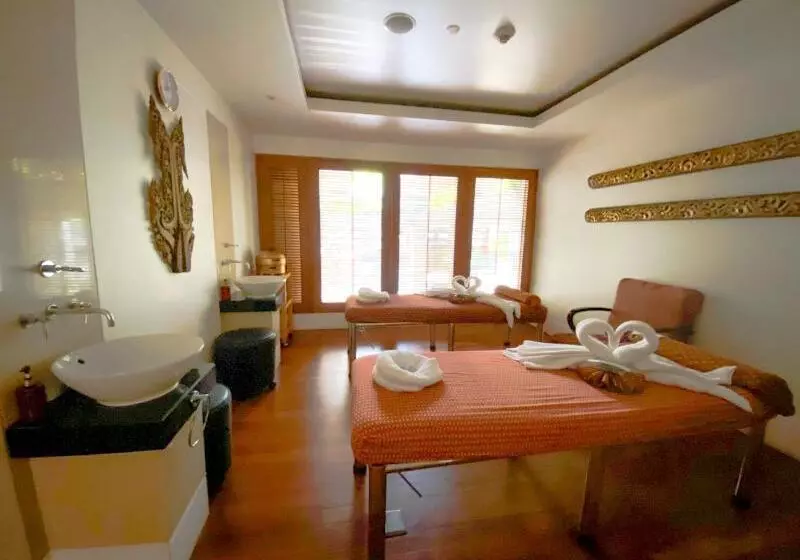 Siri Sathorn Bangkok By Uhg  Sha Extra Plus