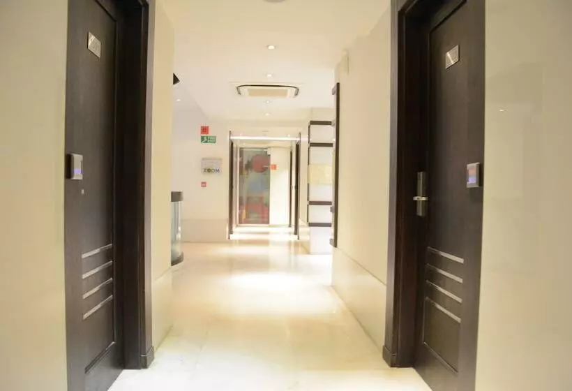 Fotos del hotel Godwin Deluxe:  15