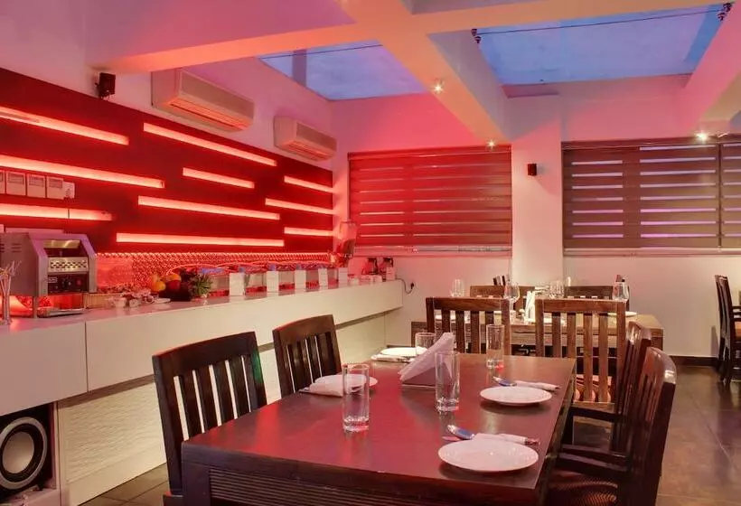 Fotos del hotel Godwin Deluxe:  20