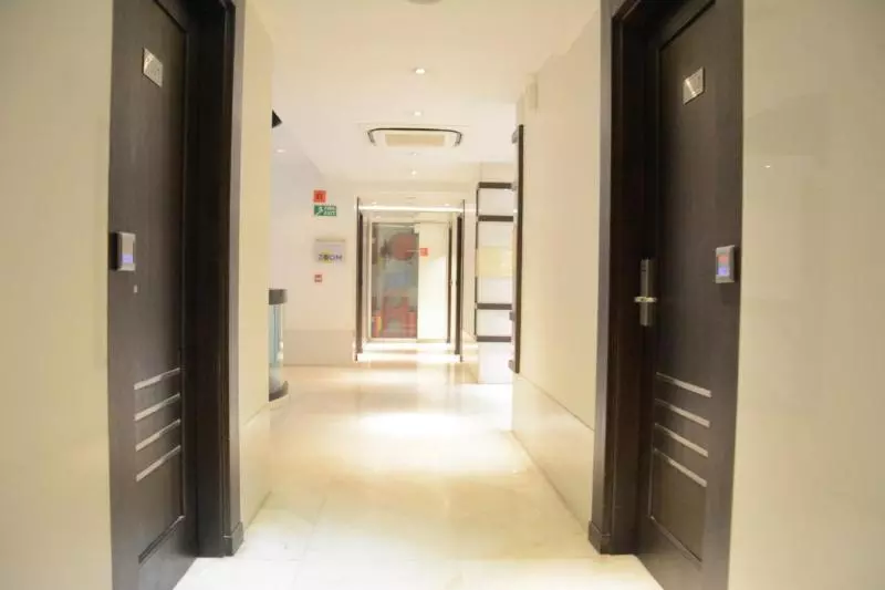 Fotos del hotel Godwin Deluxe:  21